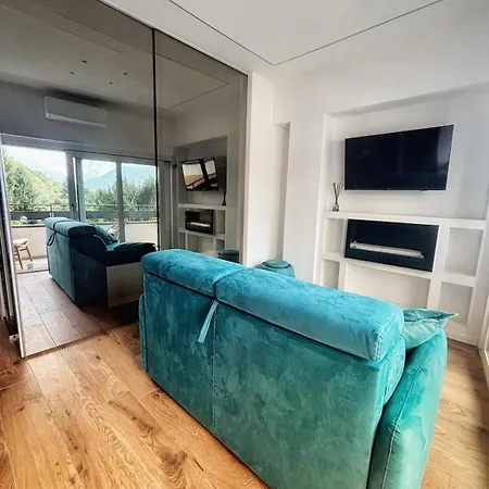 Апартаменты Modern With Balcony & View *