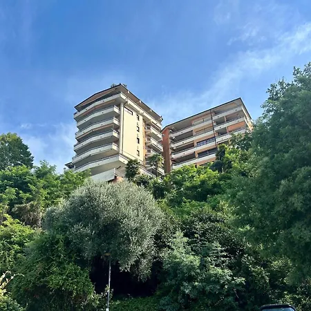 דירה Modern With Balcony & View