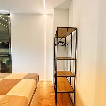 Modern With Balcony & View Apartman Verbania