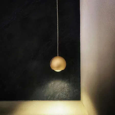 Apartman Modern With Balcony & View Verbania