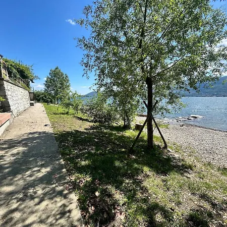 Modern With Balcony & View