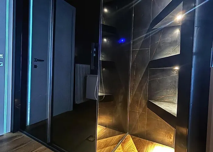 Modern With Balcony & View Apartamento Verbania