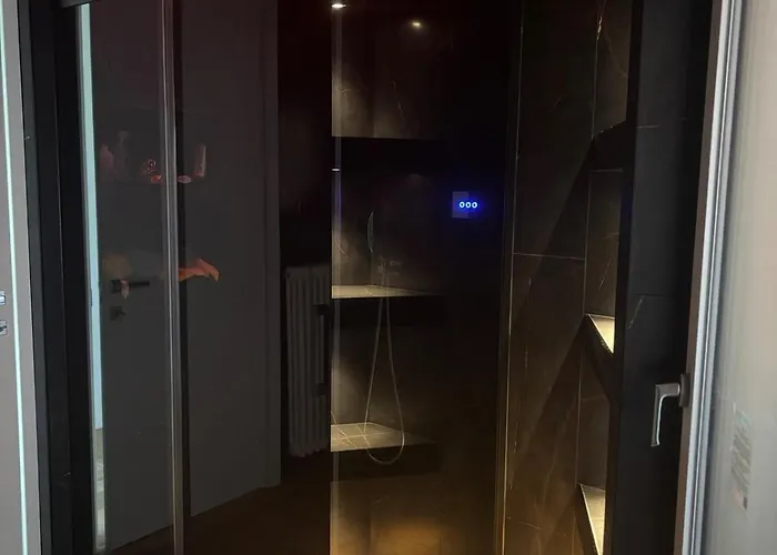 Apartament Modern With Balcony & View