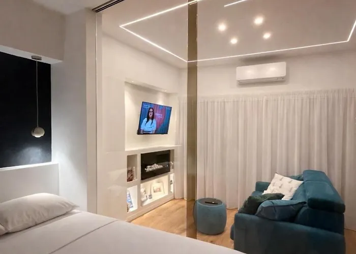 Apartament Modern With Balcony & View Verbania